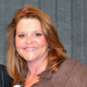 Meet your Posher, Stacy